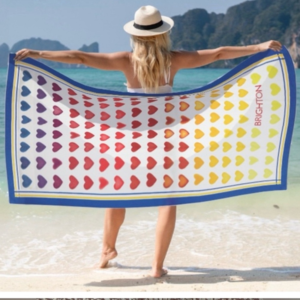 Brighton Ombré Heart Beach Towel ❤️♥️💙